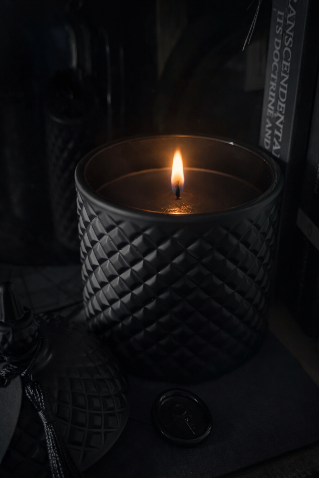Best Luxury Candles for a Cozy Home (2026 Guide)